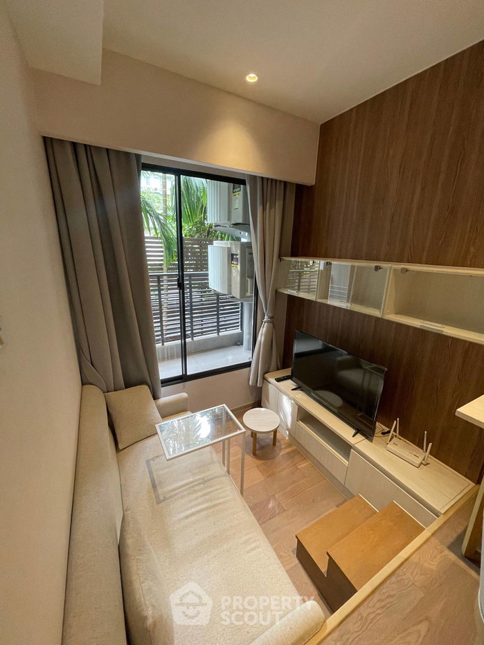 picture 1-BR Condo at Runesu Thonglor 5, 30 Sqm Near BTS Thong Lor (ID 476337) - 2/12
