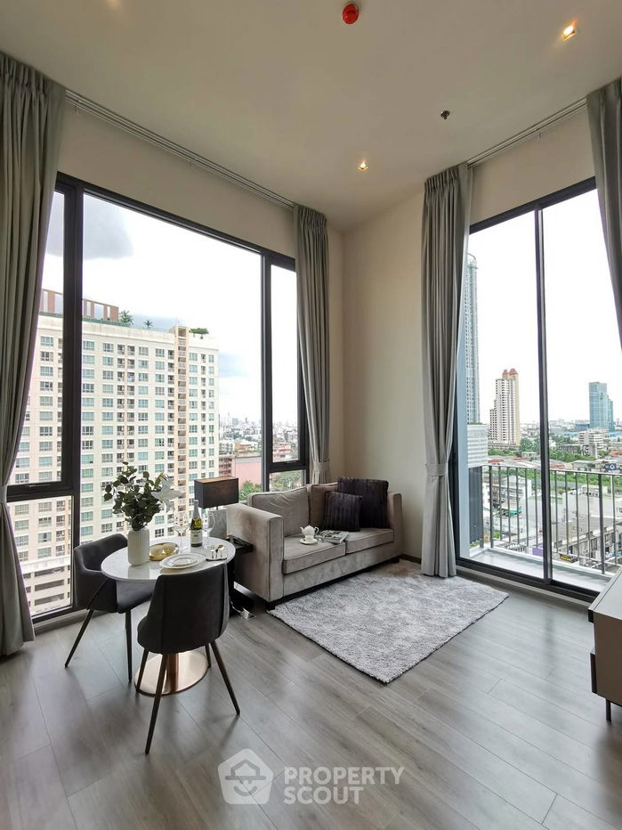 picture 1-BR Condo at The Reserve Phahol-Pradipat near BTS Saphan Khwai (ID 1972132) - 2/20