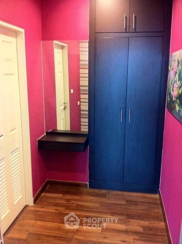picture 2-BR Condo at Chewathai Ratchaprarop near BTS Victory Monument (ID 383229) - 6/11