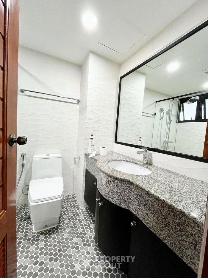 picture 2-BR Condo at Baan Chan Condominium close to Thong Lo (ID 2028265) - 12/15