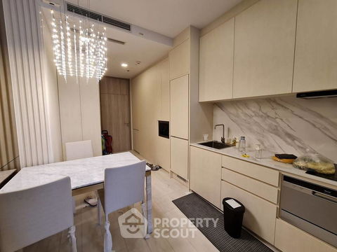1-BR Condo at Noble Ploenchit near BTS Phloen Chit (ID 933511)
