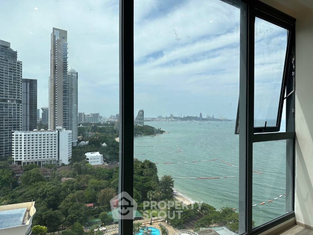 picture 2-BR Condo at AROM WONGAMAT close to Sanctuary of Truth (ID 1974675) - 7/15
