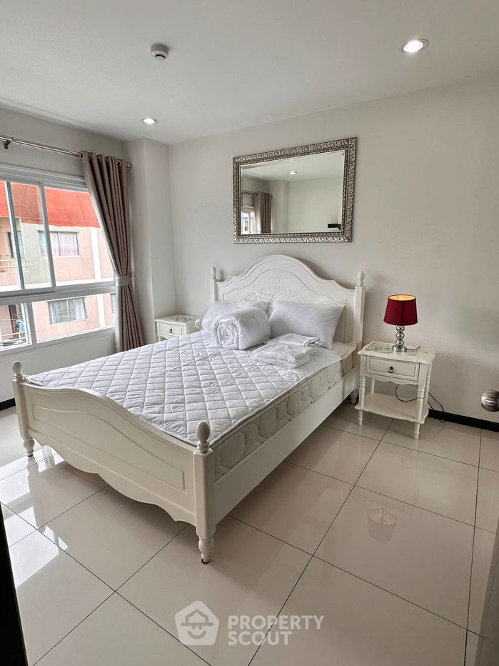 picture 1-BR Condo at Siam Oriental Elegance 2 close to Phratamnak (ID 1096009) - 10/15