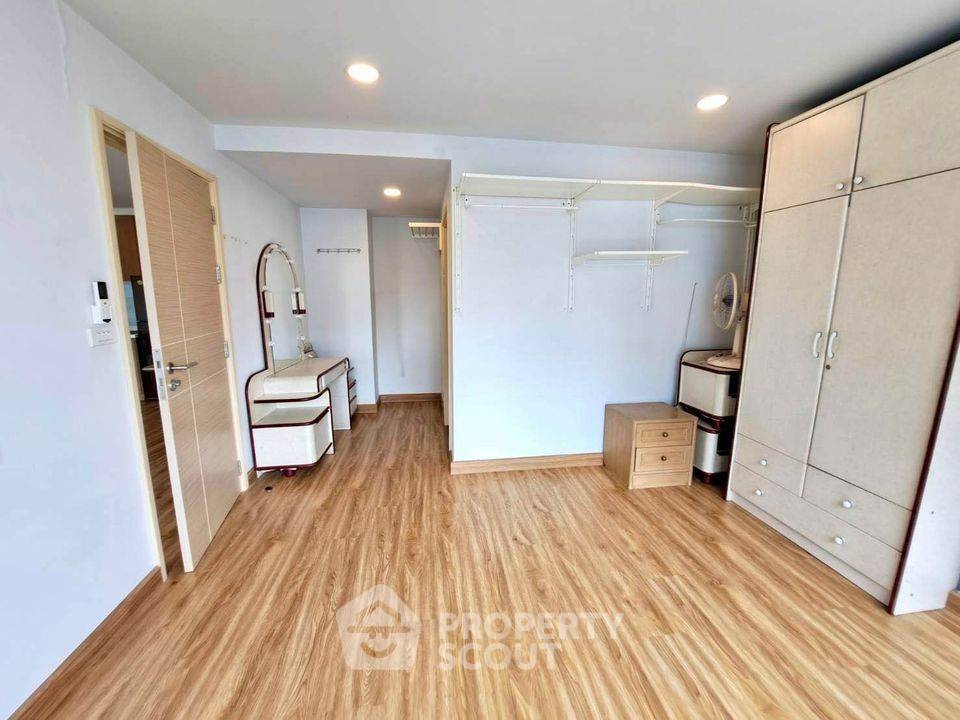 picture 2-BR Condo at Le Crique Sukhumvit 64/2 near BTS Punnawithi (ID 1894272) - 5/18