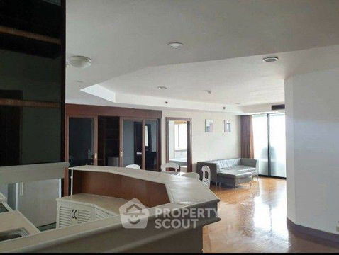 2-BR Condo at Las Colinas near BTS Asok (ID 2111689)