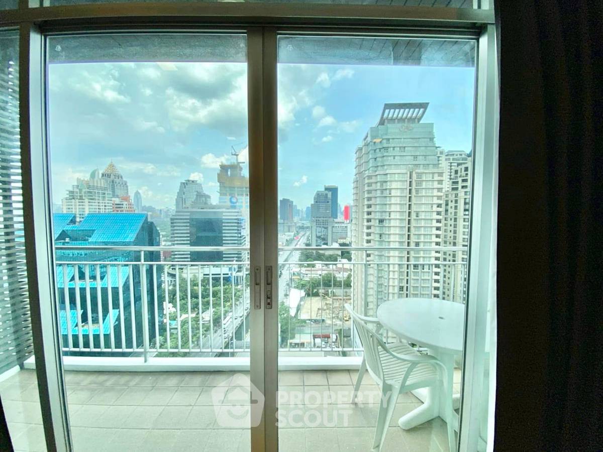 รูป คอนโด 2-ห้องนอน ที่ เออร์บานา สาทร คอนโดมิเนียม ใกล้ BTS ศาลาแดง (ID 1309677) - รูปที่ 24/33