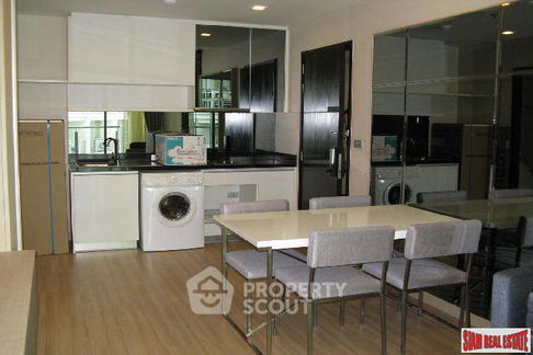 1-BR Condo at Sky Walk Residences near BTS Phra Khanong (ID 566013)