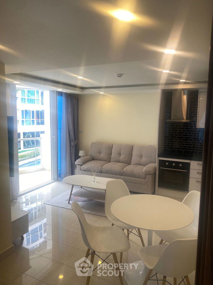picture 2-BR Condo at Grand Avenue Pattaya close to Pattaya South (ID 2109042) - 1/8