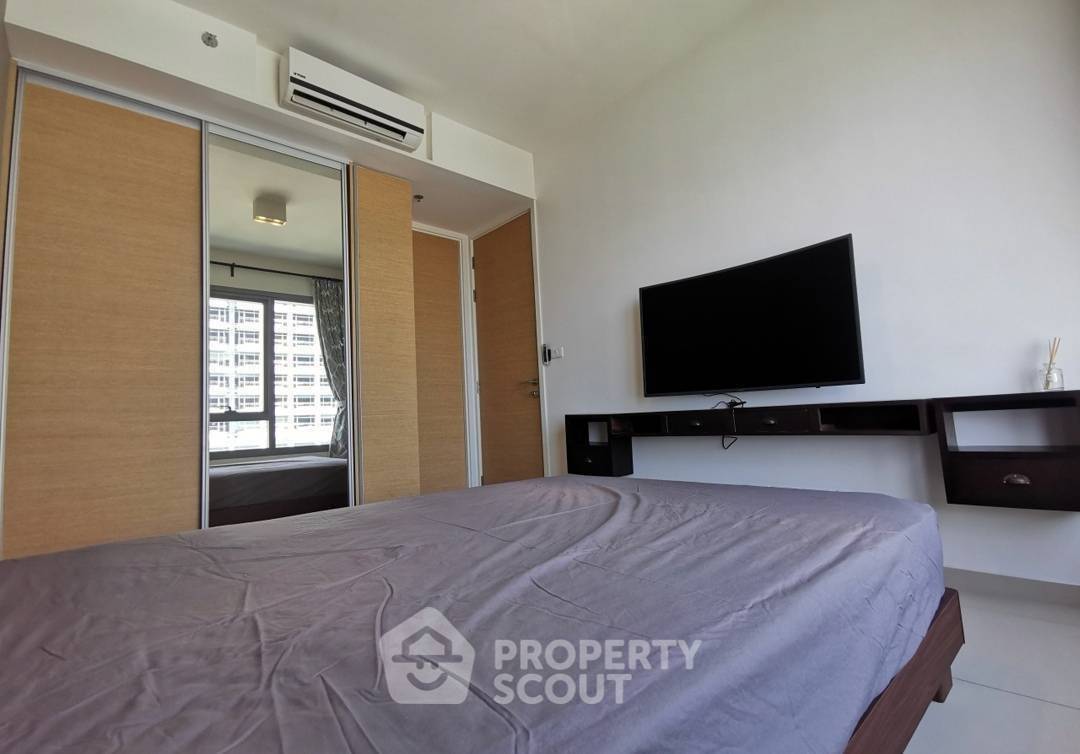 picture 1-BR Condo at The Lofts Ekkamai near BTS Ekkamai (ID 1904997) - 3/15