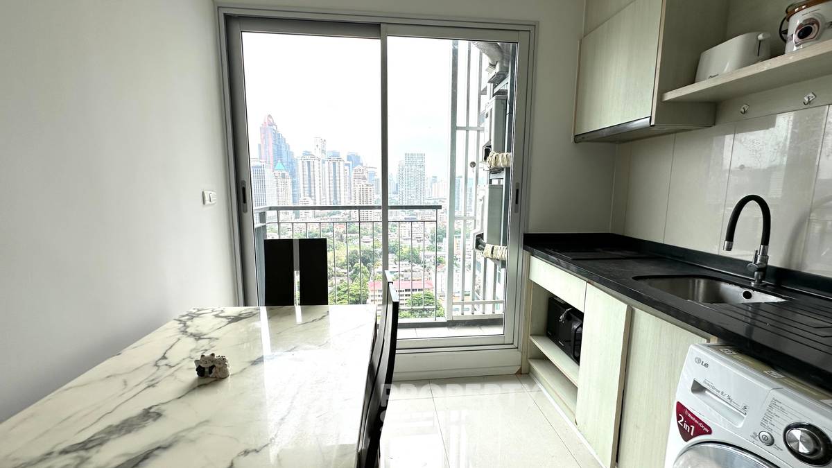 picture 2-BR Condo at Rhythm Sathorn-Narathiwas near BTS Chong Nonsi (ID 1573952) - 5/10