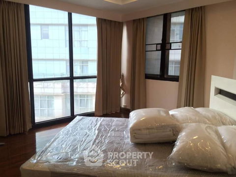 ดูเพล็กซ์ 3-ห้องนอน ที่ บ้านปิยะสาธร คอนโดมิเนียม ใกล้ MRT สีลม (ID 1817708)