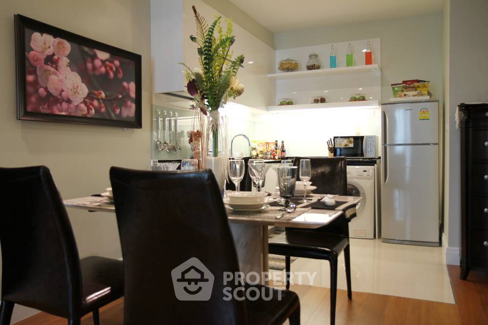 picture 15th-Floor 1-BR At Bright Sukhumvit 24 Condominium Near BTS Phrom Phong (ID 2111877) - 15/17