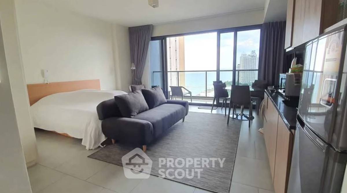 picture 1-BR Condo at Zire Wongamat close to Wong Amat (ID 2103053) - 1/5