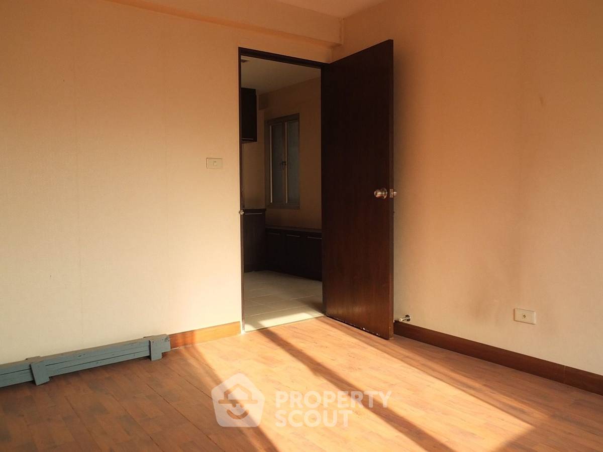 รูป คอนโด 2-ห้องนอน ที่ ปาล์มพาวิลเลี่ยน หัวหิน ใกล้ เมืองหัวหิน (ID 861682) - รูปที่ 4/9