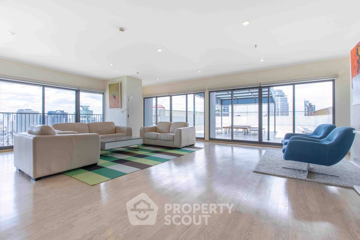 picture 3-BR Condo at Noble Remix near BTS Thong Lor (ID 2059264) - 1/29