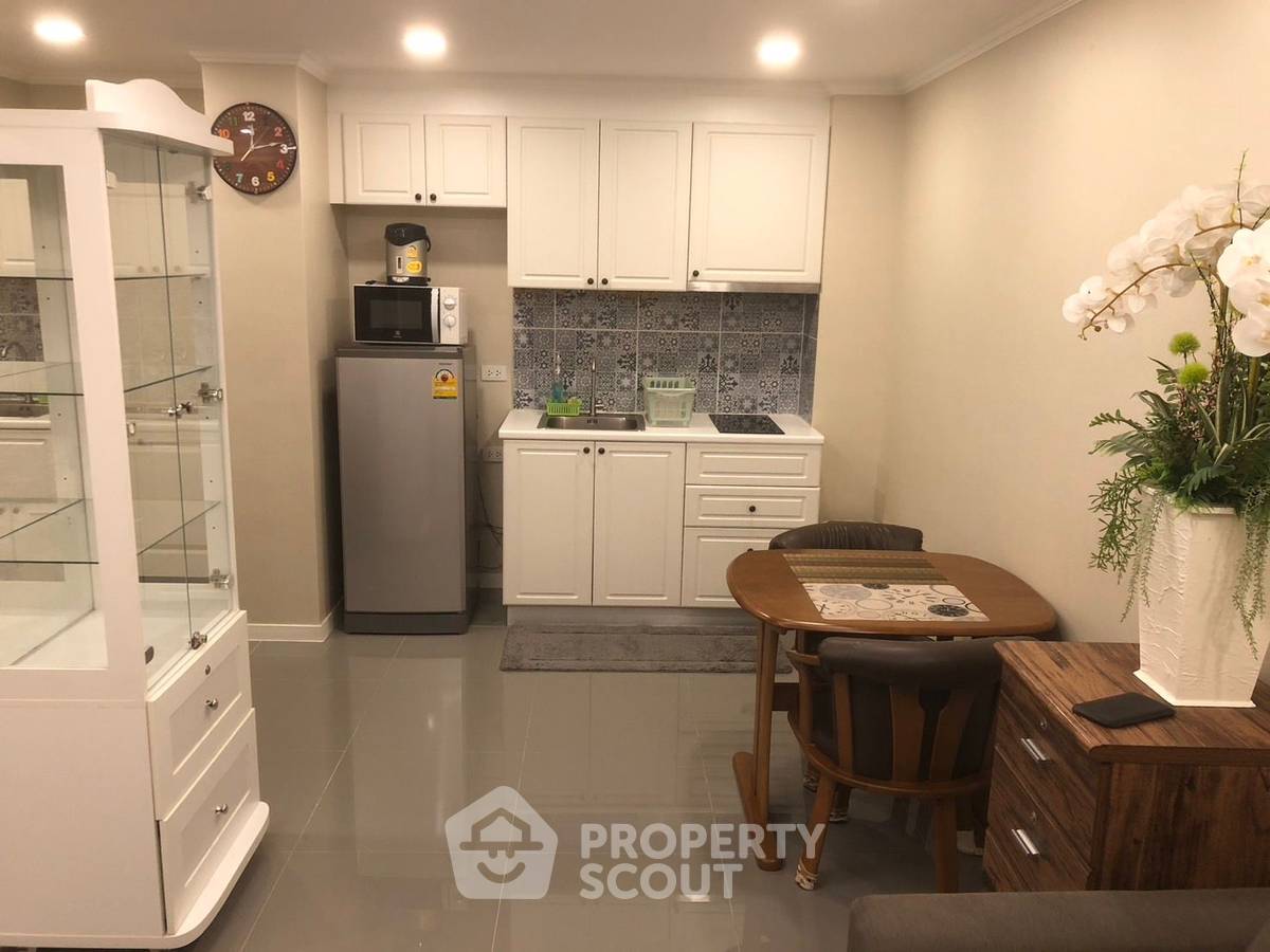 picture 1-BR Condo at The Orient Resort & Spa close to Pattaya (ID 2147640) - 3/14