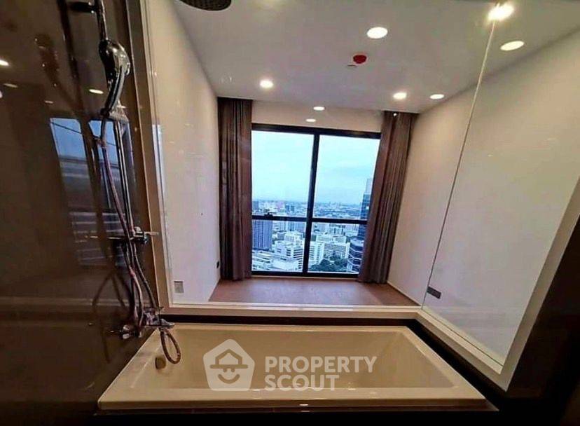 picture 2-BR Condo at Ashton Chula Silom near MRT Sam Yan (ID 1300069) - 4/7