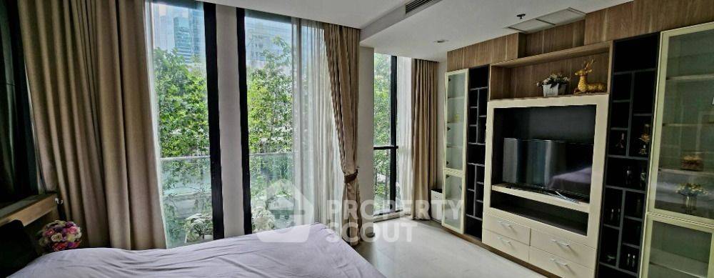 picture 1-BR Condo at Noble Ploenchit near BTS Phloen Chit (ID 1606356) - 2/5