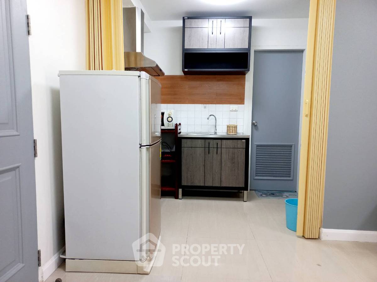 picture 2-BR Condo at Condo One Siam Condominium near BTS National Stadium (ID 629142) - 7/18