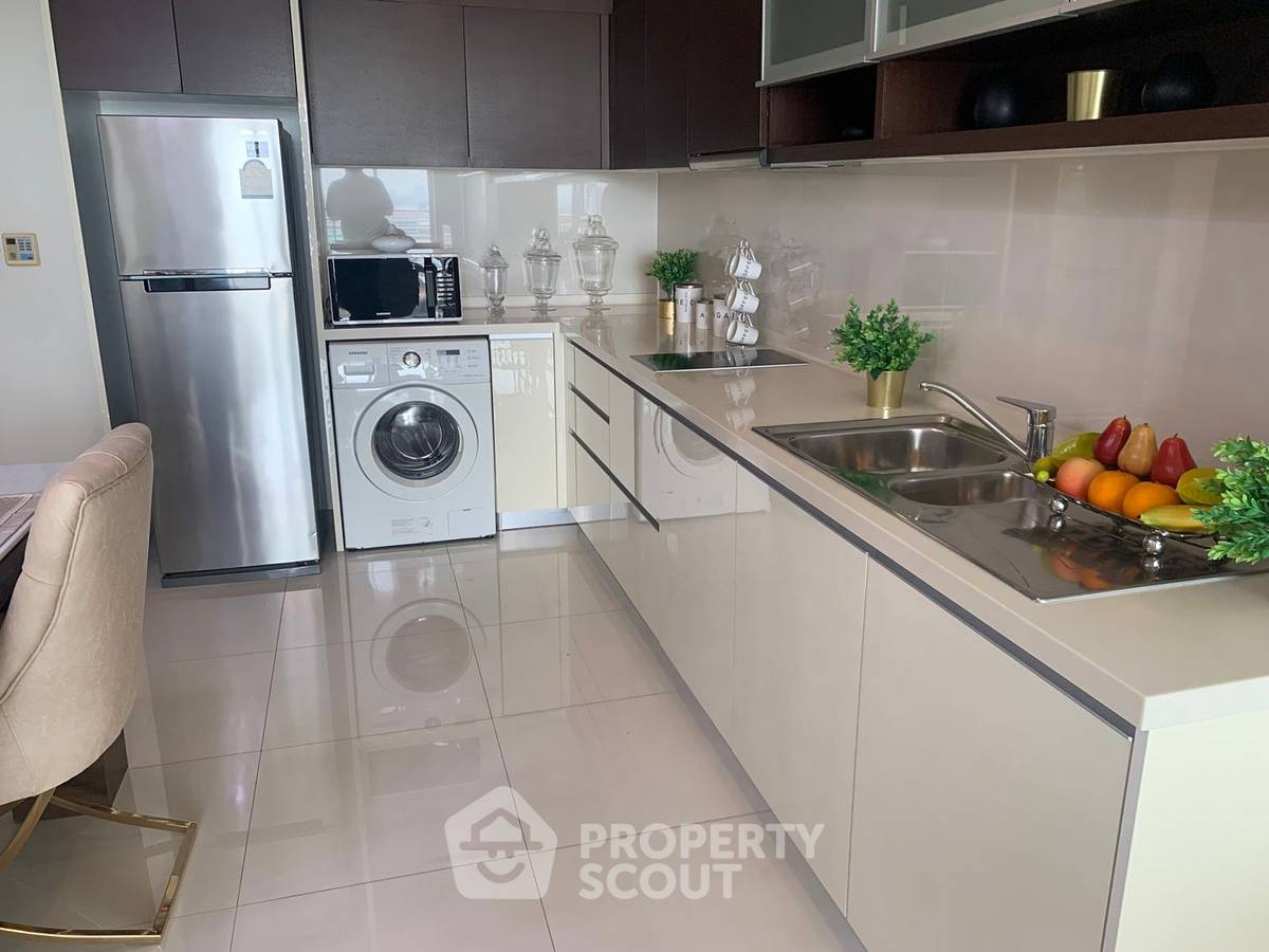 picture 2-BR Condo at Sathorn Prime Residence near BTS Saint Louis (ID 900364) - 2/14
