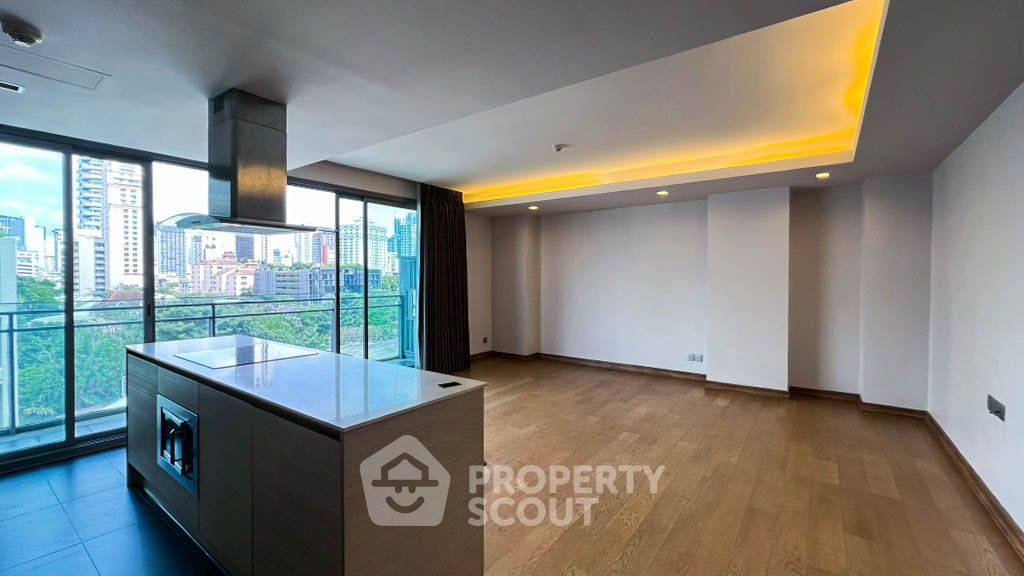 picture 3-BR Condo at Via Botani near BTS Phrom Phong (ID 2092290) - 1/9