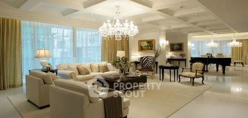 4-BR Condo at Royce Private Residences near MRT Sukhumvit (ID 2067621)