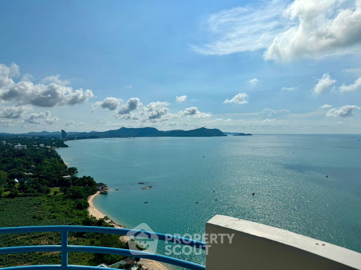 picture 1-BR Condo at VIP Condochain Pattaya in Na Chom Thian (ID 1354180) - 3/12