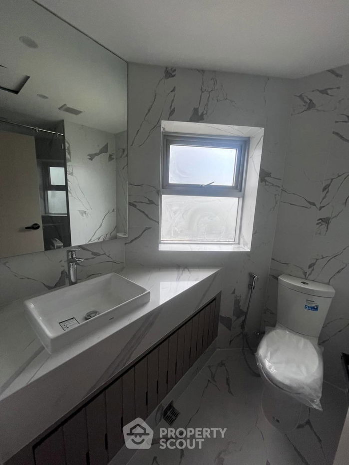 picture 3-BR Condo at All Seasons Mansion Condominium near BTS Phloen Chit (ID 1887608) - 12/16