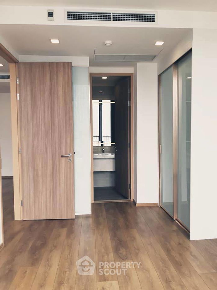 picture 2-BR Condo at Noble Be 33 near BTS Phrom Phong (ID 924318) - 1/11