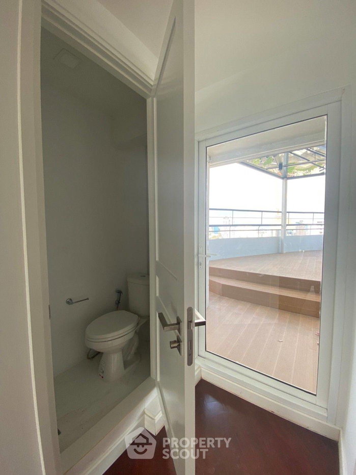 picture 6-BR Condo at Moon Tower Condominium near BTS Thong Lor (ID 924294) - 9/64