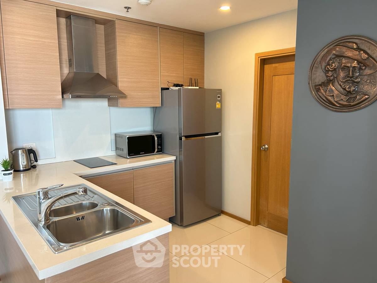 picture 1-BR Condo at The Emporio Place near BTS Phrom Phong (ID 1270785) - 9/20
