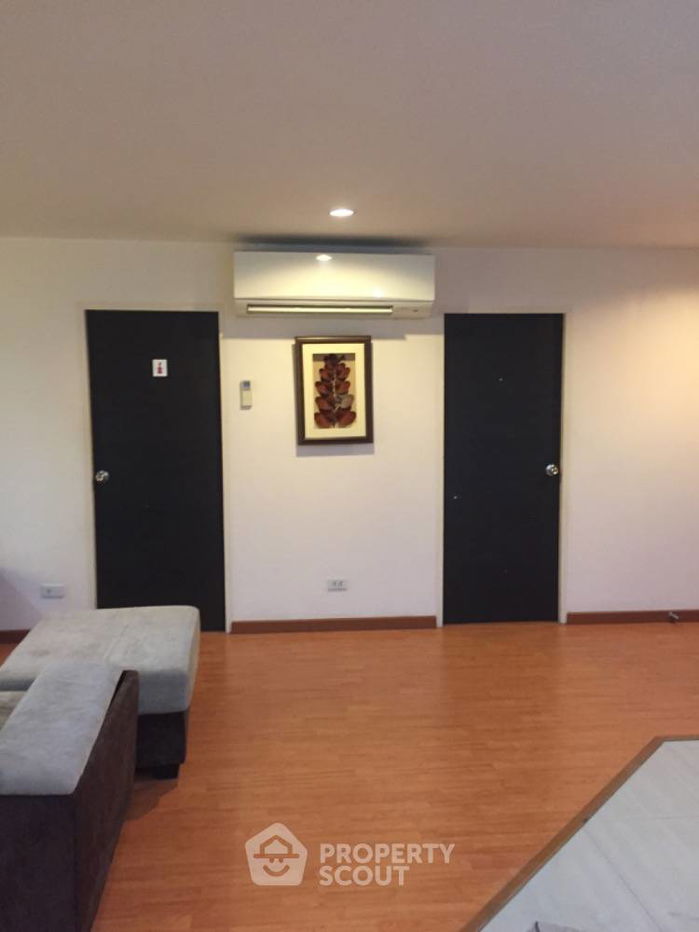 รูป คอนโด 2-ห้องนอน ที่ 49 สวีท ใกล้ BTS ทองหล่อ (ID 2035917) - รูปที่ 3/4