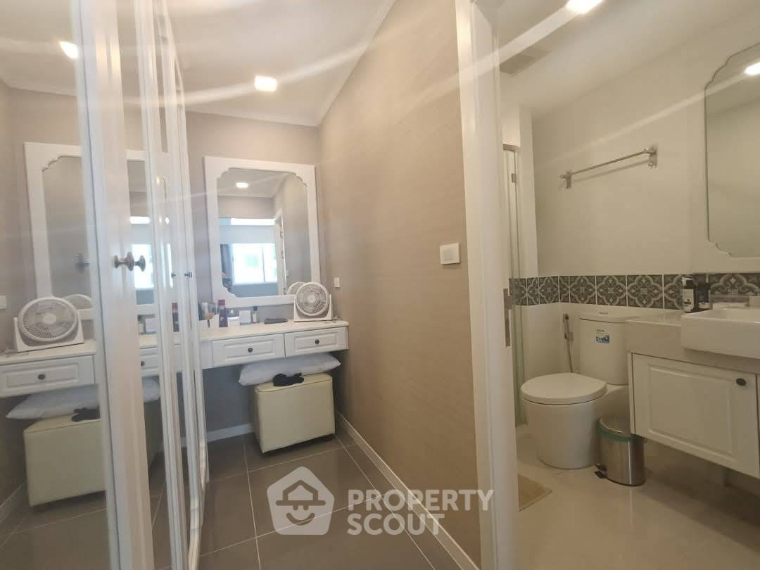 รูป คอนโด 2-ห้องนอน ที่ ดิ โอเรียนท์ รีสอร์ท แอนด์ สปา ใกล้ เมืองพัทยา (ID 2048801) - รูปที่ 7/10