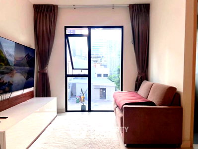 Condos for rent : 1-BR Condo at Le Cote Sukhumvit 14 near BTS Asok (ID 2185584)