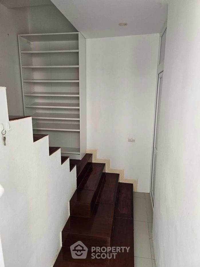 picture 4-BR Condo at Chom Talay Resort Condominium close to Pattaya (ID 1885768) - 27/30