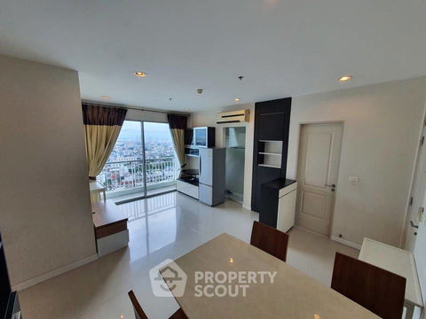 2-BR Condo at Q House Sathorn near BTS Krung Thon Buri (ID 2059245)