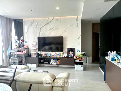 Condos for rent : High-Floor 2-BR 130 Sqm Noble Ploenchit Near BTS Phloen Chit (ID 1014697)