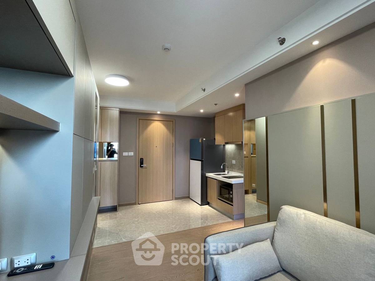 รูป คอนโด 1-ห้องนอน ที่ รีเกิล สาทร - นราธิวาส ใกล้ ถนนนราธิวาสราชนครินทร์ (ID 1527889) - รูปที่ 2/8