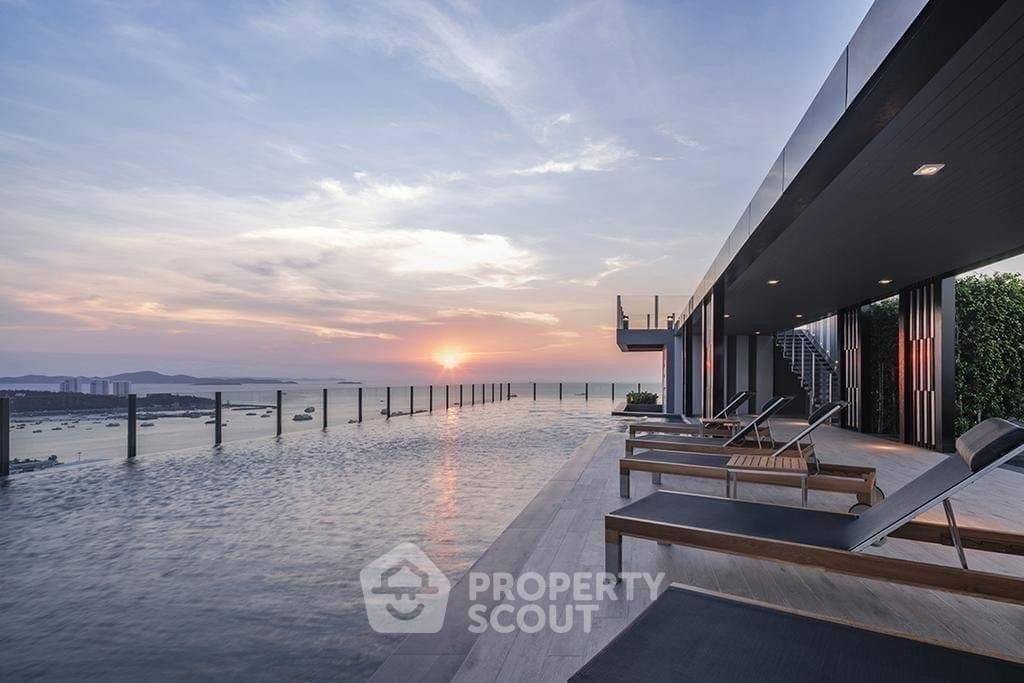 picture 1-BR Condo at The Base Central Pattaya close to Central Festival Pattaya (ID 1652534) - 2/12
