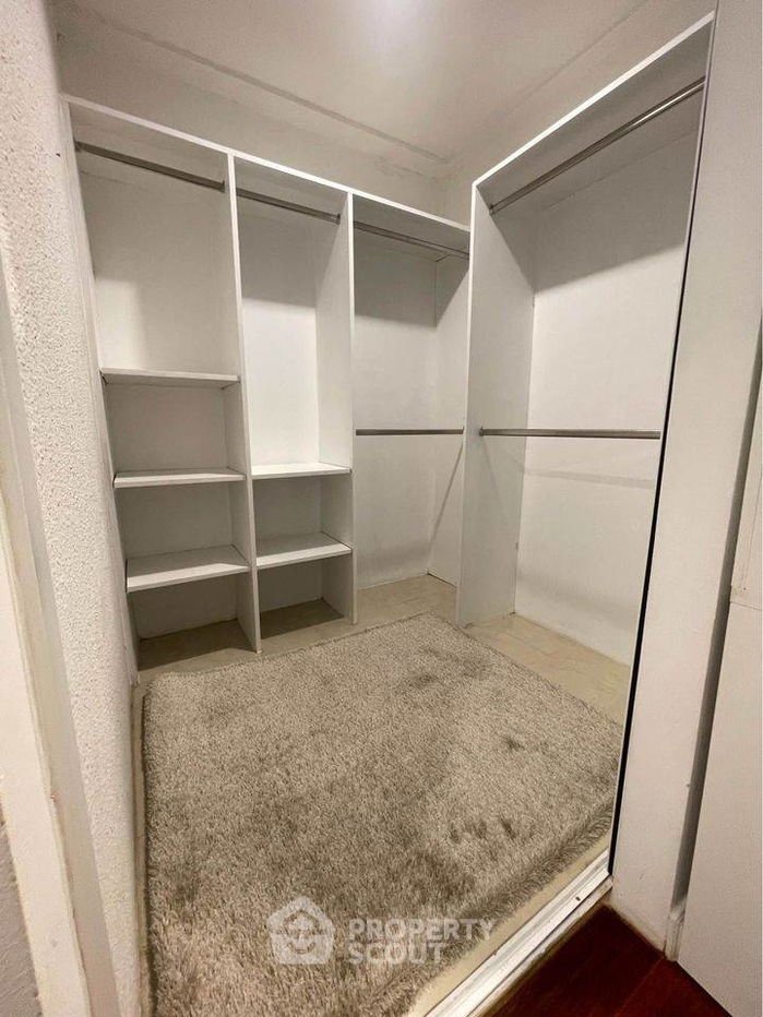 picture 2-BR Condo at P.R. Home II near BTS Thong Lor (ID 1829645) - 8/19