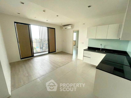 1-BR Condo at Quinn Condo Ratchada 17 near MRT Sutthisan (ID 1093037)