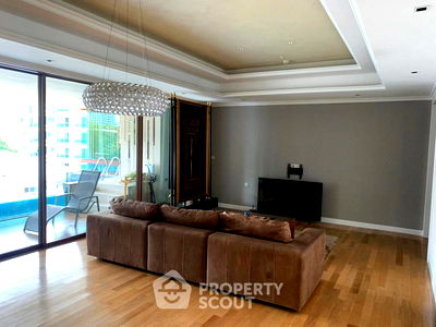 Condos for sale : 3-BR Condo at The Marvel Residence Thonglor 5 near BTS Thong Lor (ID 1002316)
