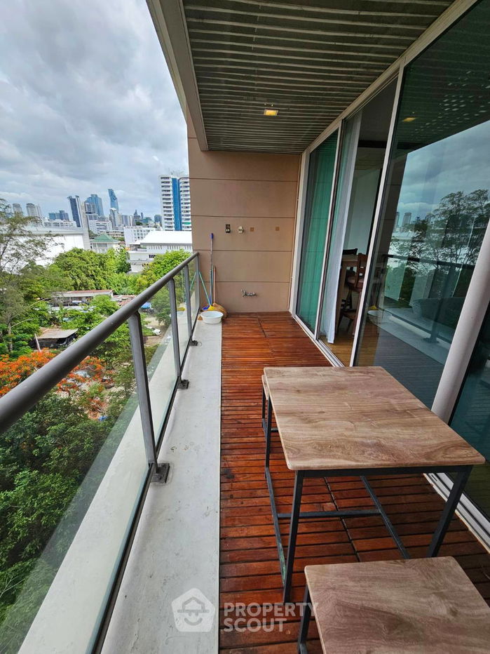 รูป คอนโด 2-ห้องนอน ที่ เดอะล็อฟท์ เย็นอากาศ คอนโดมิเนียม ใน ช่องนนทรี (ID 718723) - รูปที่ 6/19