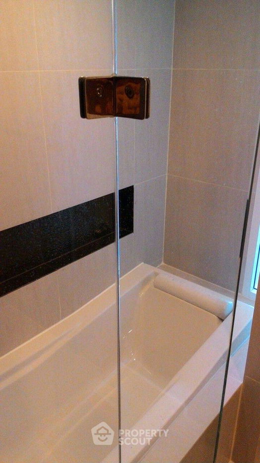 picture 1-BR Condo at Tree Condo Ekamai near BTS Ekkamai (ID 883765) - 11/13