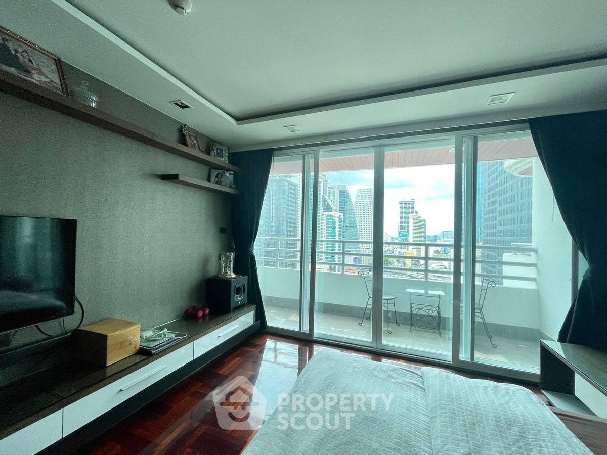 picture 4-BR Condo at Wattana Heights near MRT Sukhumvit (ID 1545873) - 9/9