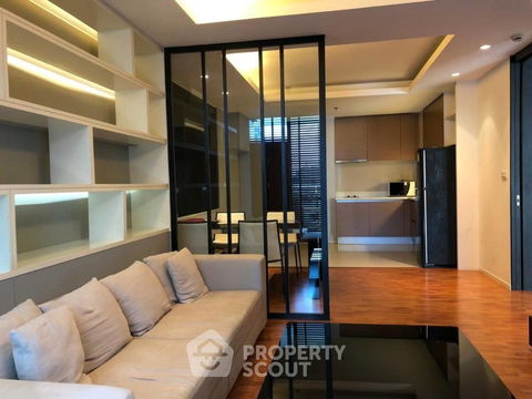 1-BR Condo at The Rajdamri near BTS Ratchadamri (ID 2088976)