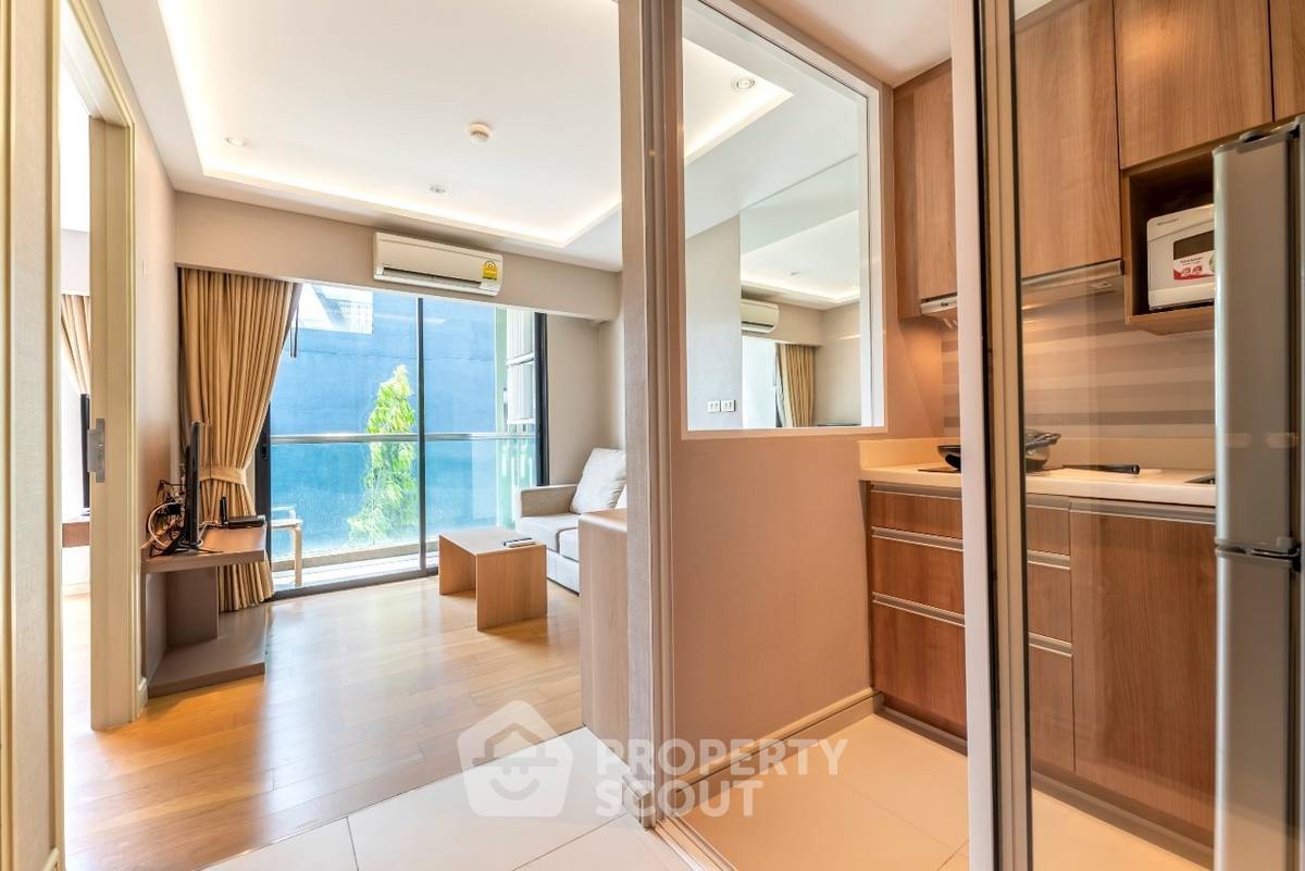 รูป คอนโด 1-ห้องนอน ที่ ไทดี้ ดีลักซ์ สุขุมวิท 34 ใกล้ BTS ทองหล่อ (ID 565646) - รูปที่ 6/14