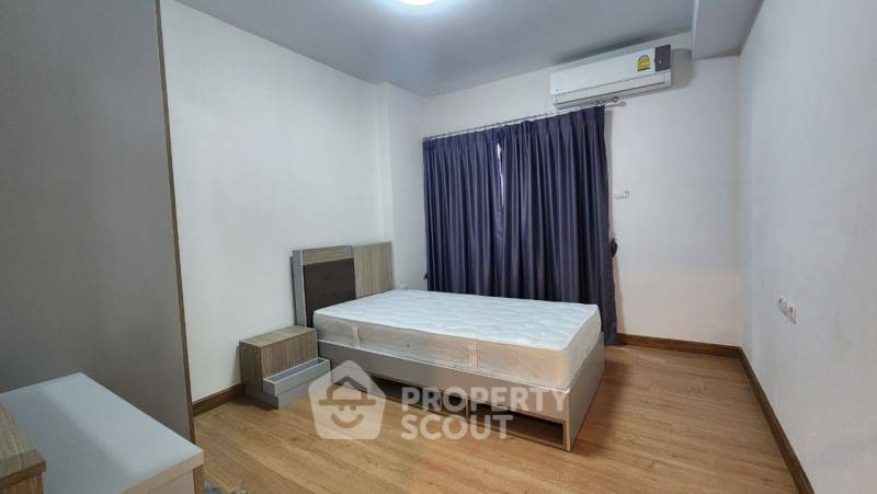 picture 2-BR Condo at Supalai Mare Pattaya close to Pattaya South (ID 1586090) - 11/16