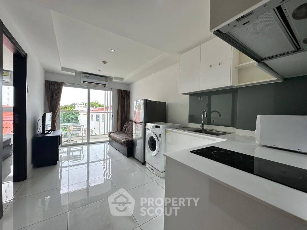 รูป คอนโด 1-ห้องนอน ที่ เดอะ เพลส พระตำหนัก ใกล้ ถนนพระตำหนัก พัทยา (ID 1750947) - รูปที่ 1/6