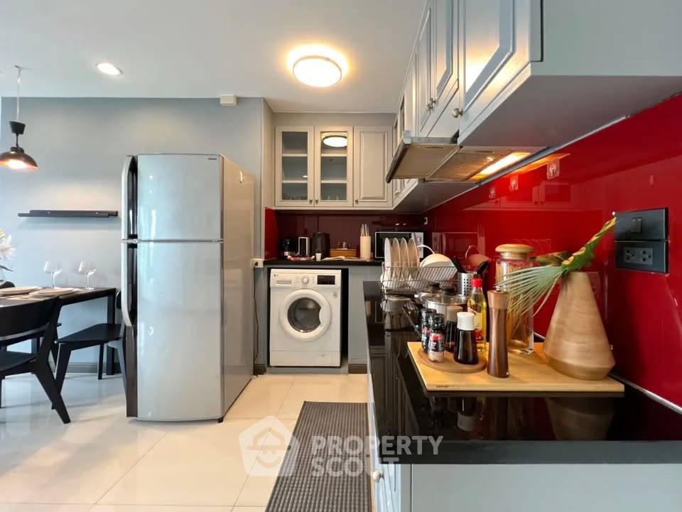 picture 2-BR Condo at Silom Suite Condominium near BTS Saint Louis (ID 2189578) - 2/10